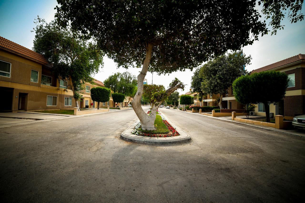M Executive Residence & Boutique Hotel - Adults Only Al Khobar Exterior photo