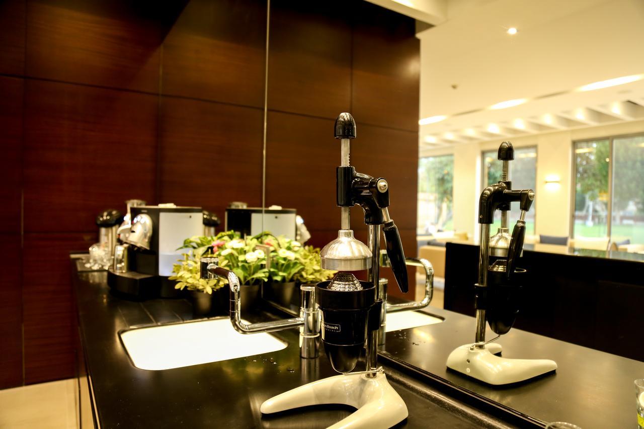 M Executive Residence & Boutique Hotel - Adults Only Al Khobar Exterior photo